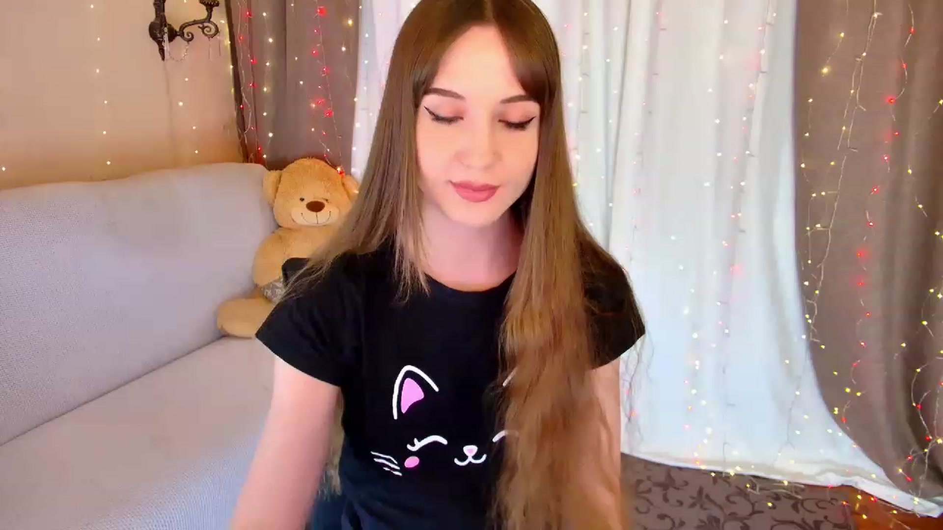 Gallery image thumbnail from Innocent_Soul's myfreecams stream on, 01/27/2023, 15:52 image 9 of 20