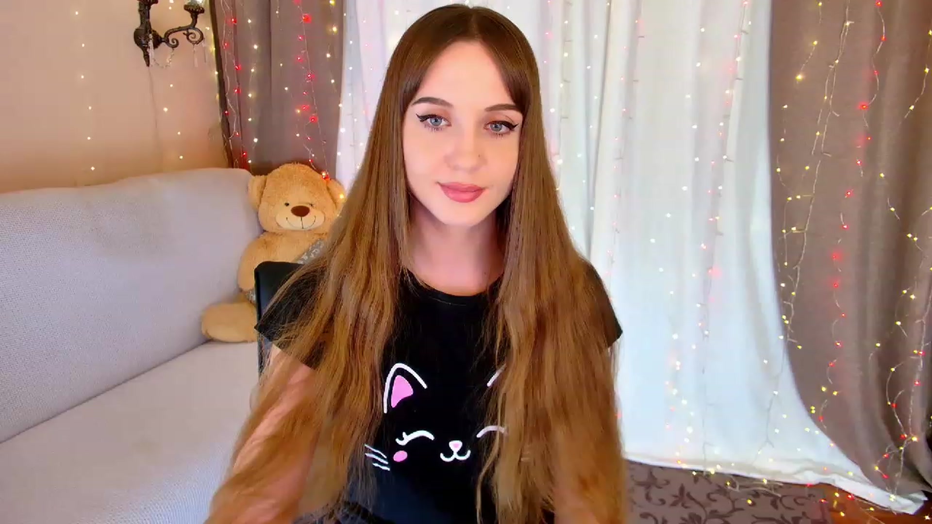 Gallery image thumbnail from Innocent_Soul's myfreecams stream on, 01/27/2023, 19:59 image 19 of 20