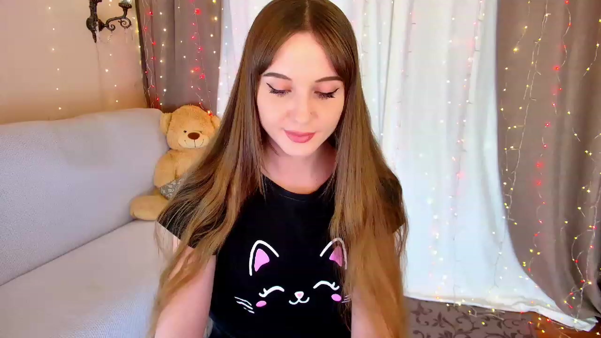 Gallery image thumbnail from Innocent_Soul's myfreecams stream on, 01/27/2023, 20:30 image 2 of 20