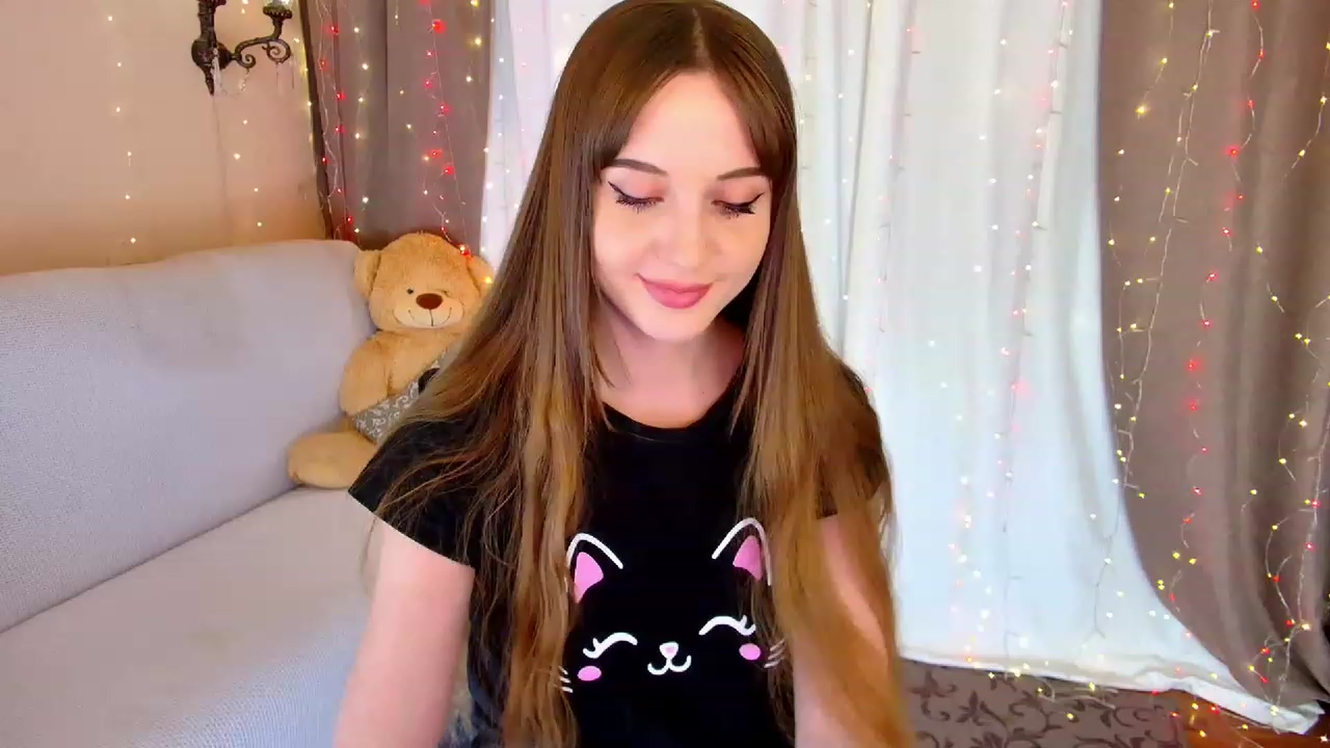 Gallery image thumbnail from Innocent_Soul's myfreecams stream on, 01/27/2023, 20:30 image 13 of 20