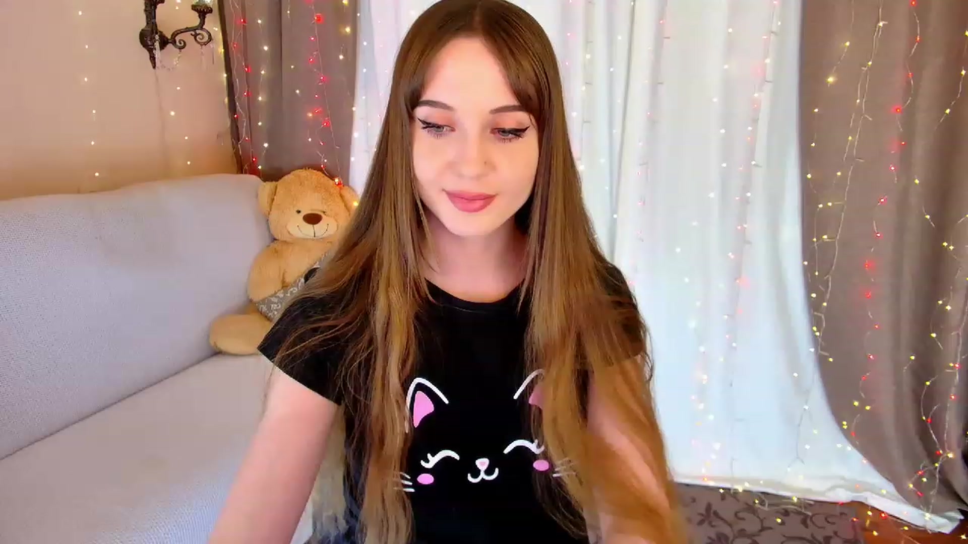 Gallery image thumbnail from Innocent_Soul's myfreecams stream on, 01/27/2023, 20:30 image 16 of 20