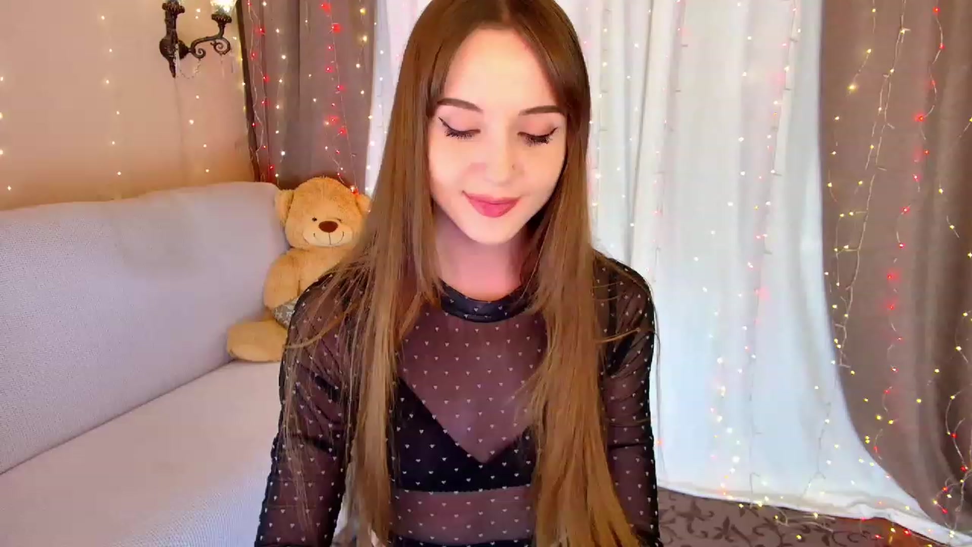 Gallery image thumbnail from Innocent_Soul's myfreecams stream on, 01/29/2023, 20:29 image 10 of 20