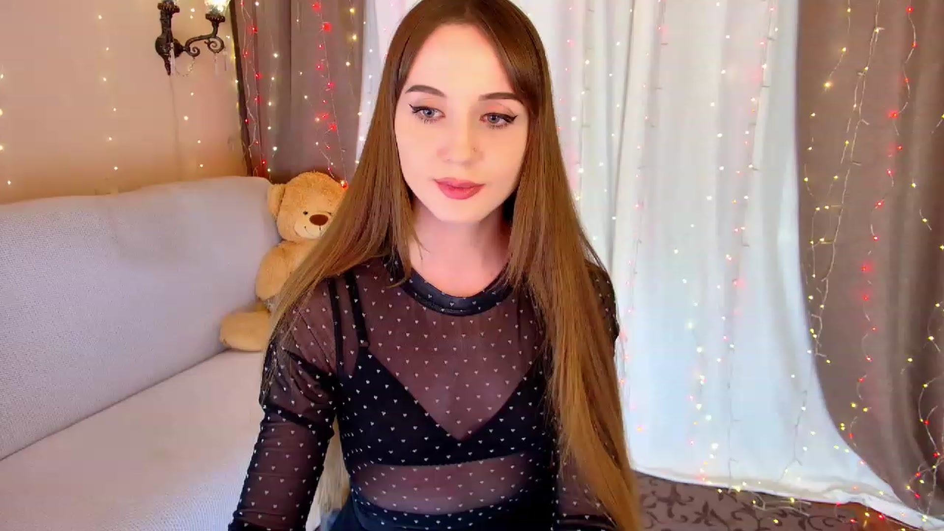 Gallery image thumbnail from Innocent_Soul's myfreecams stream on, 01/29/2023, 20:29 image 2 of 20