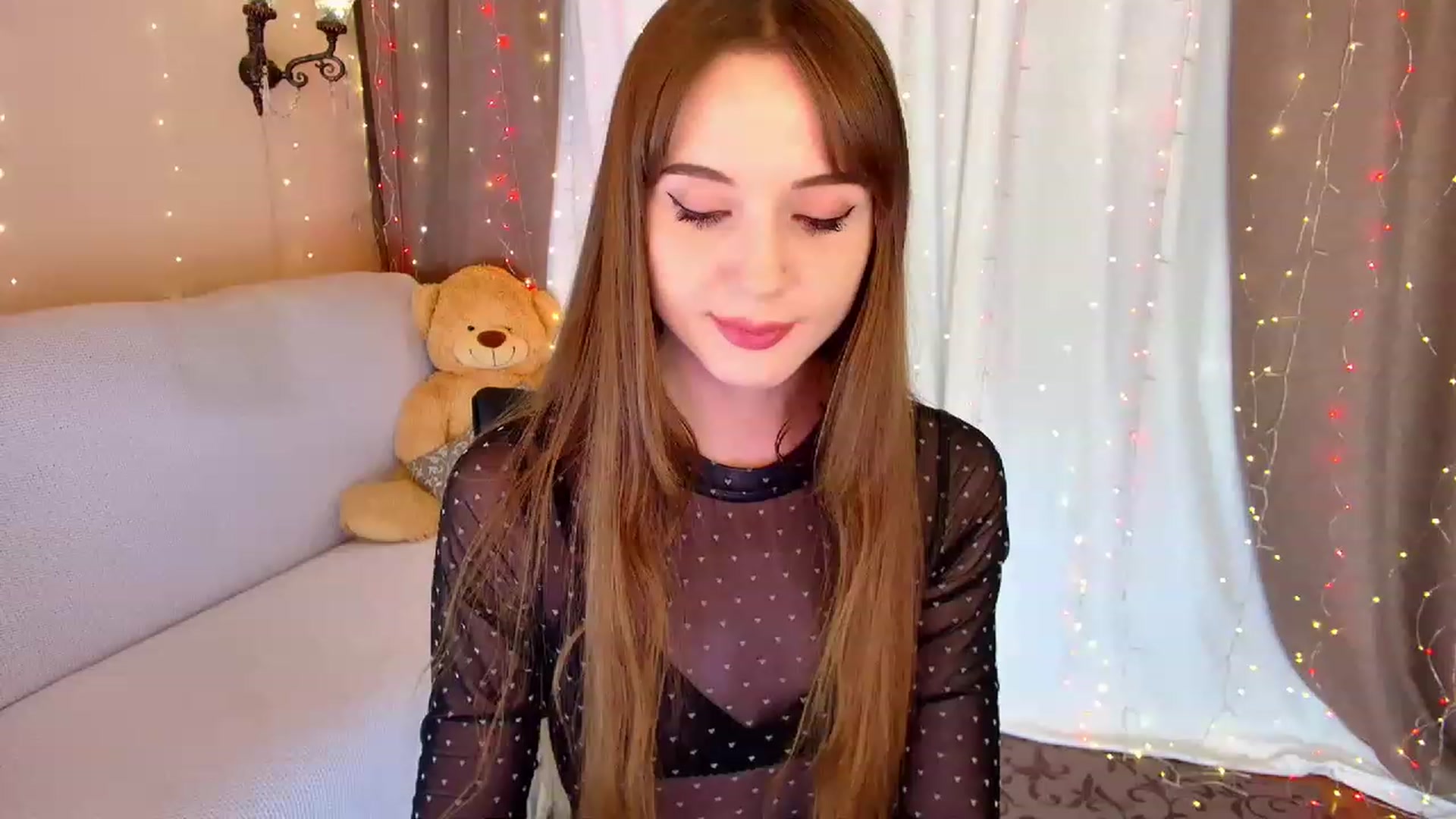 Gallery image thumbnail from Innocent_Soul's myfreecams stream on, 01/29/2023, 20:29 image 20 of 20