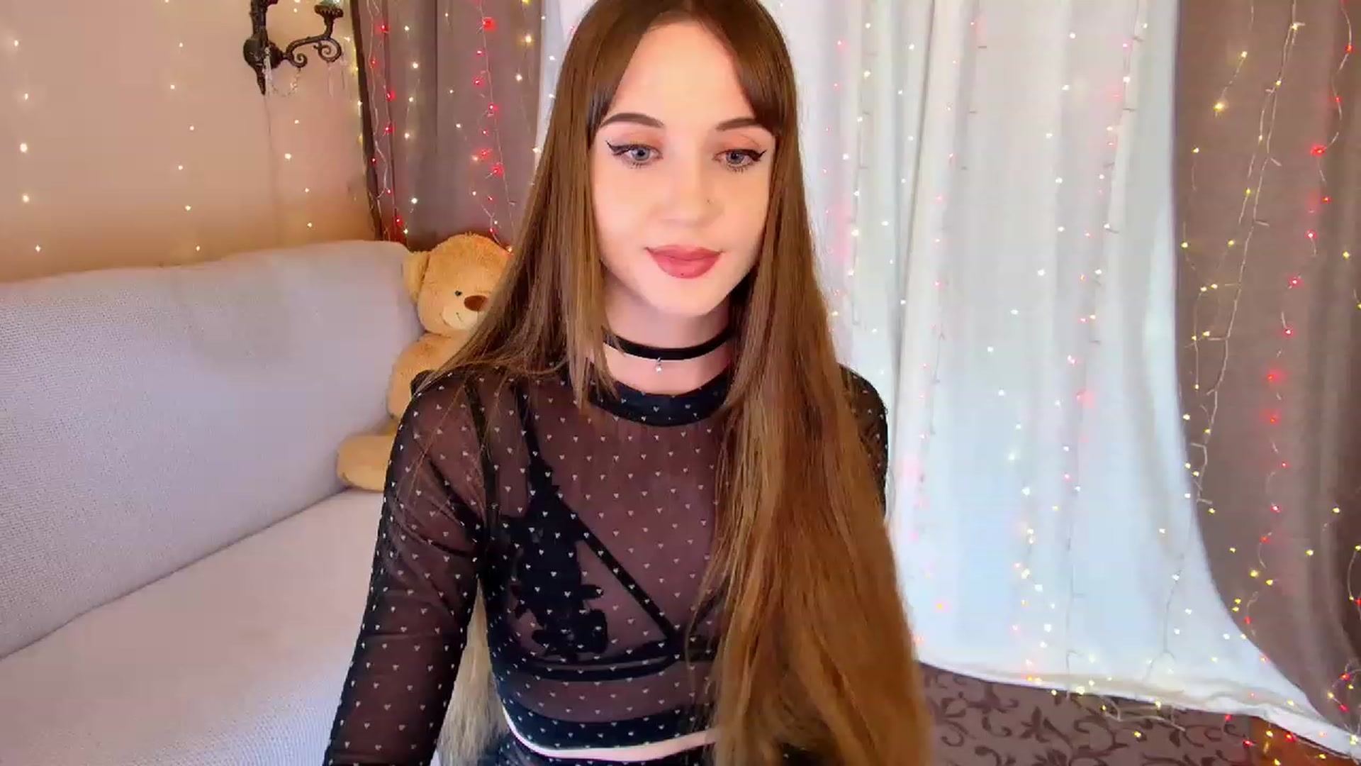 Gallery image thumbnail from Innocent_Soul's myfreecams stream on, 01/31/2023, 22:37 image 9 of 20