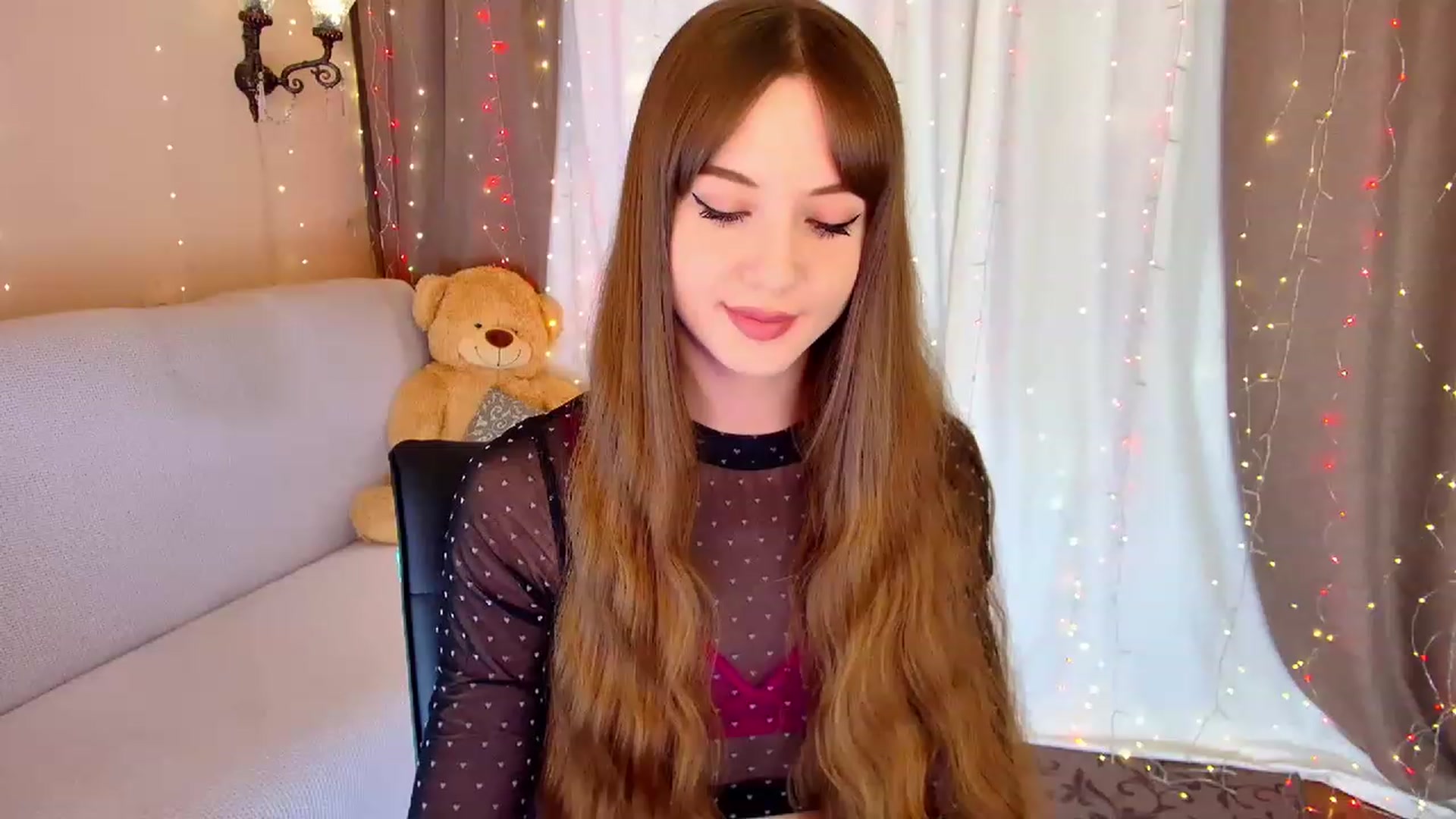 Gallery image thumbnail from Innocent_Soul's myfreecams stream on, 02/07/2023, 15:44 image 3 of 20