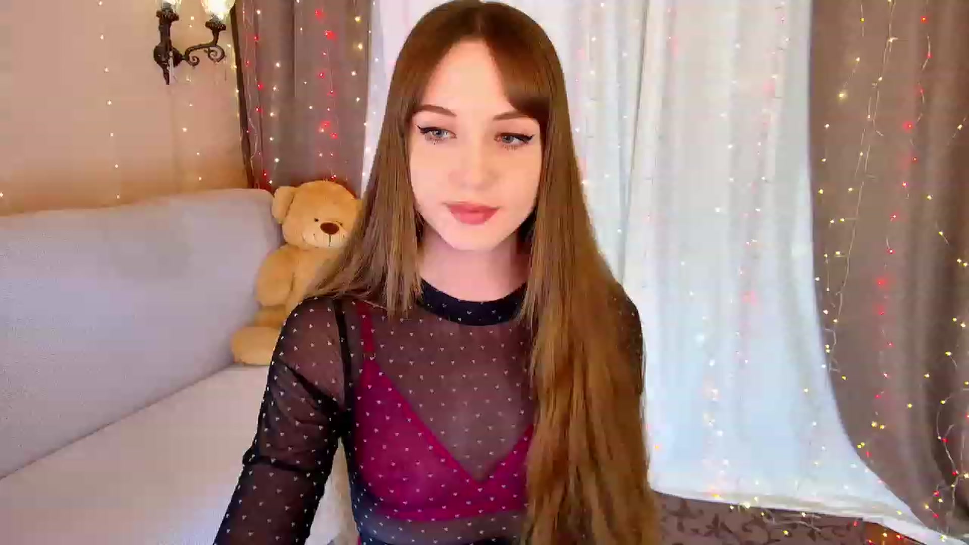 Gallery image thumbnail from Innocent_Soul's myfreecams stream on, 02/07/2023, 18:25 image 19 of 20