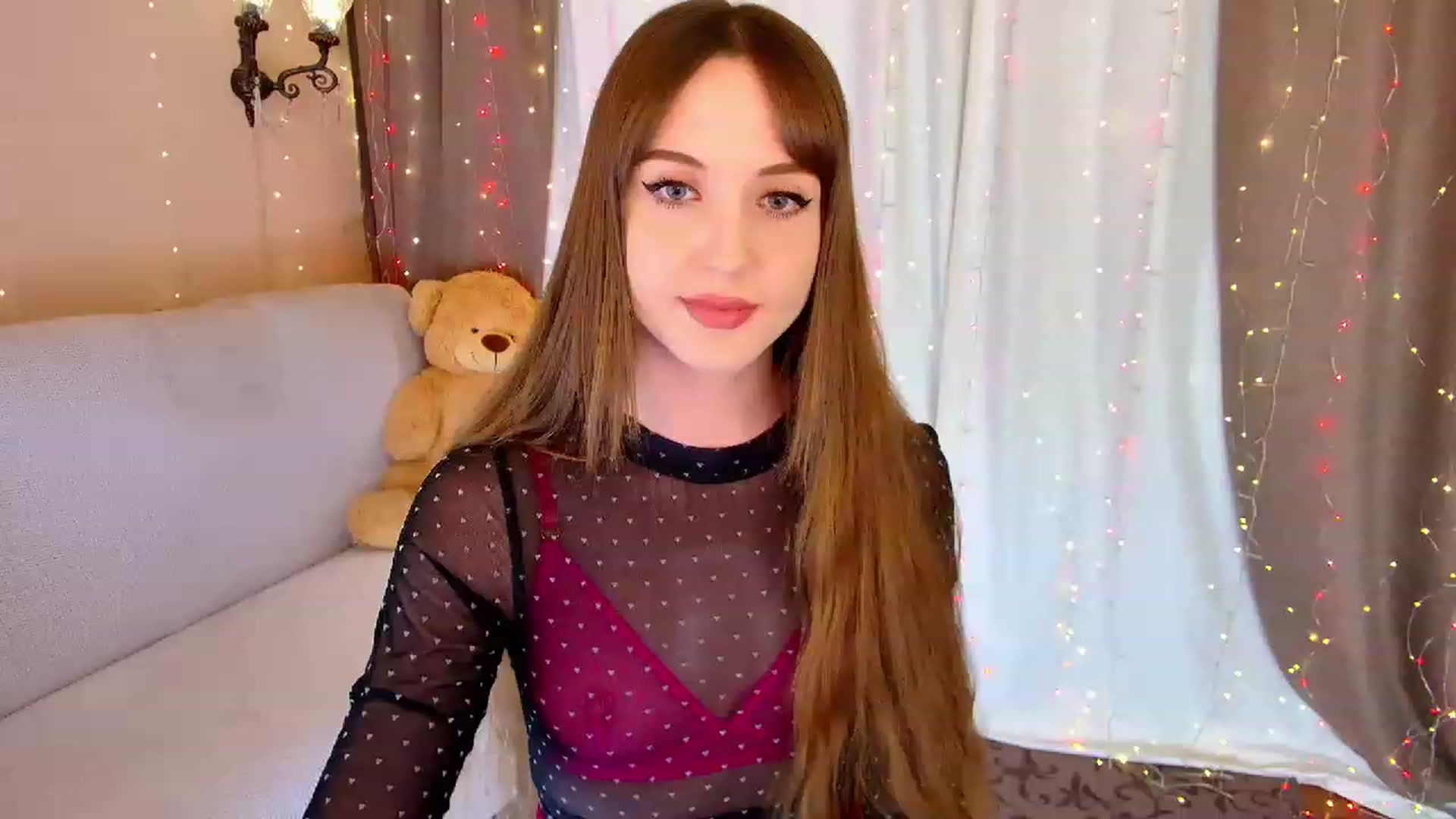 Gallery image thumbnail from Innocent_Soul's myfreecams stream on, 02/07/2023, 18:25 image 20 of 20
