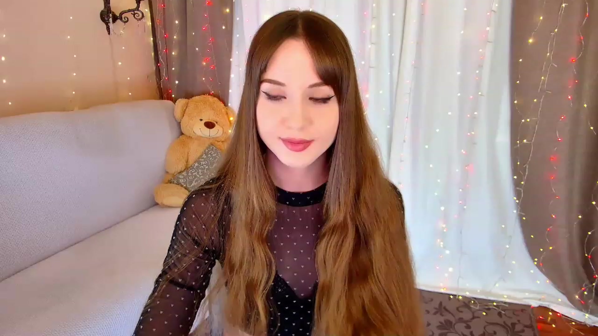 Gallery image thumbnail from Innocent_Soul's myfreecams stream on, 02/15/2023, 15:32 image 2 of 20