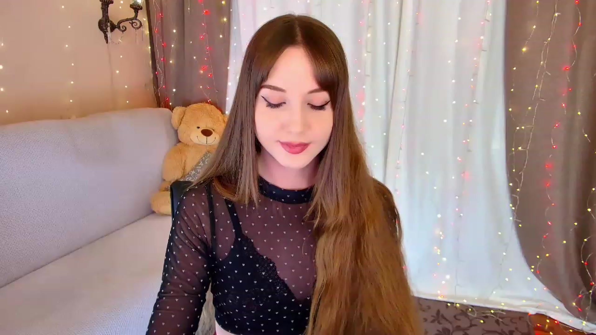 Gallery image thumbnail from Innocent_Soul's myfreecams stream on, 02/15/2023, 15:32 image 19 of 20