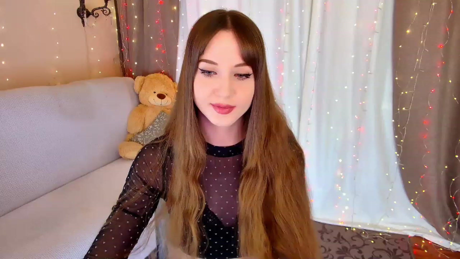 Gallery image thumbnail from Innocent_Soul's myfreecams stream on, 02/15/2023, 15:32 image 7 of 20