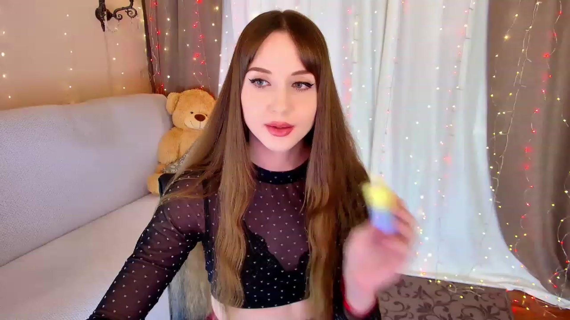 Gallery image thumbnail from Innocent_Soul's myfreecams stream on, 02/15/2023, 16:16 image 7 of 20