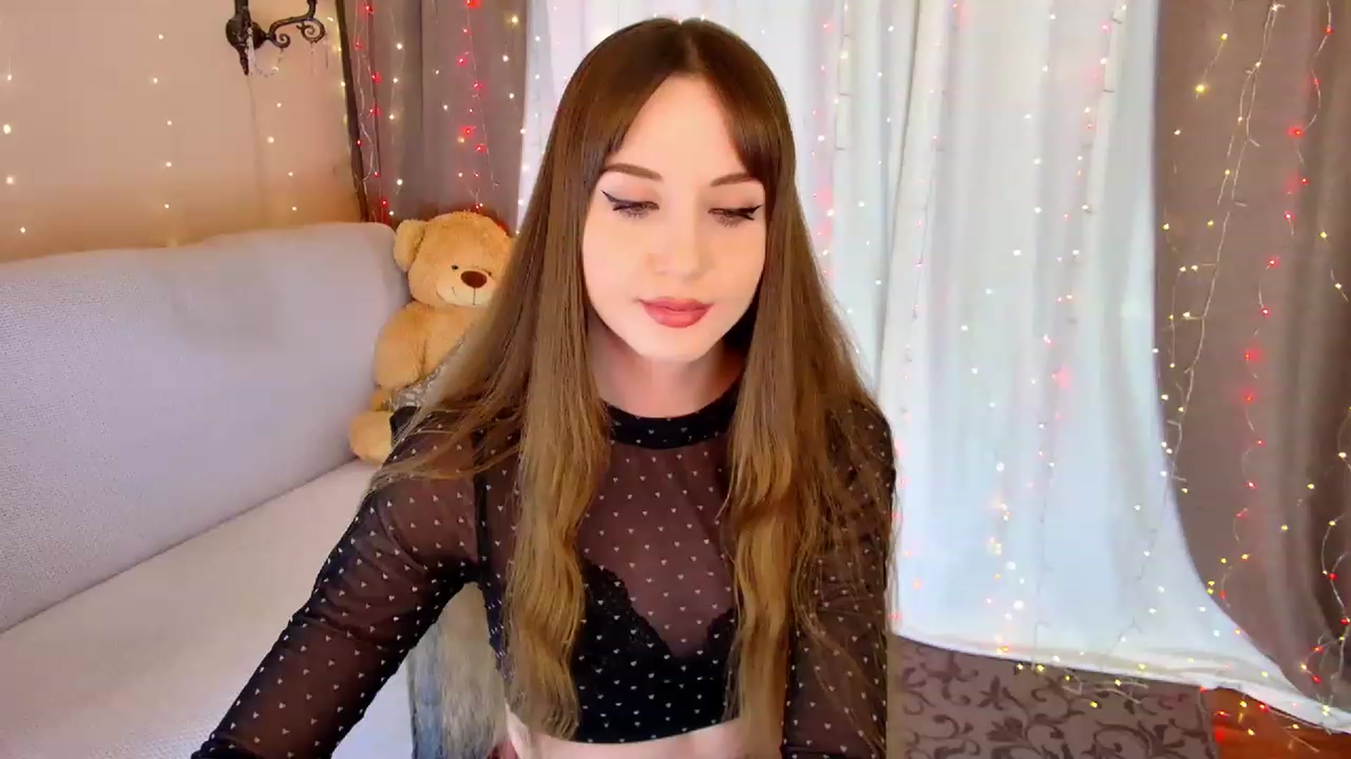 Gallery image thumbnail from Innocent_Soul's myfreecams stream on, 02/15/2023, 16:16 image 4 of 20
