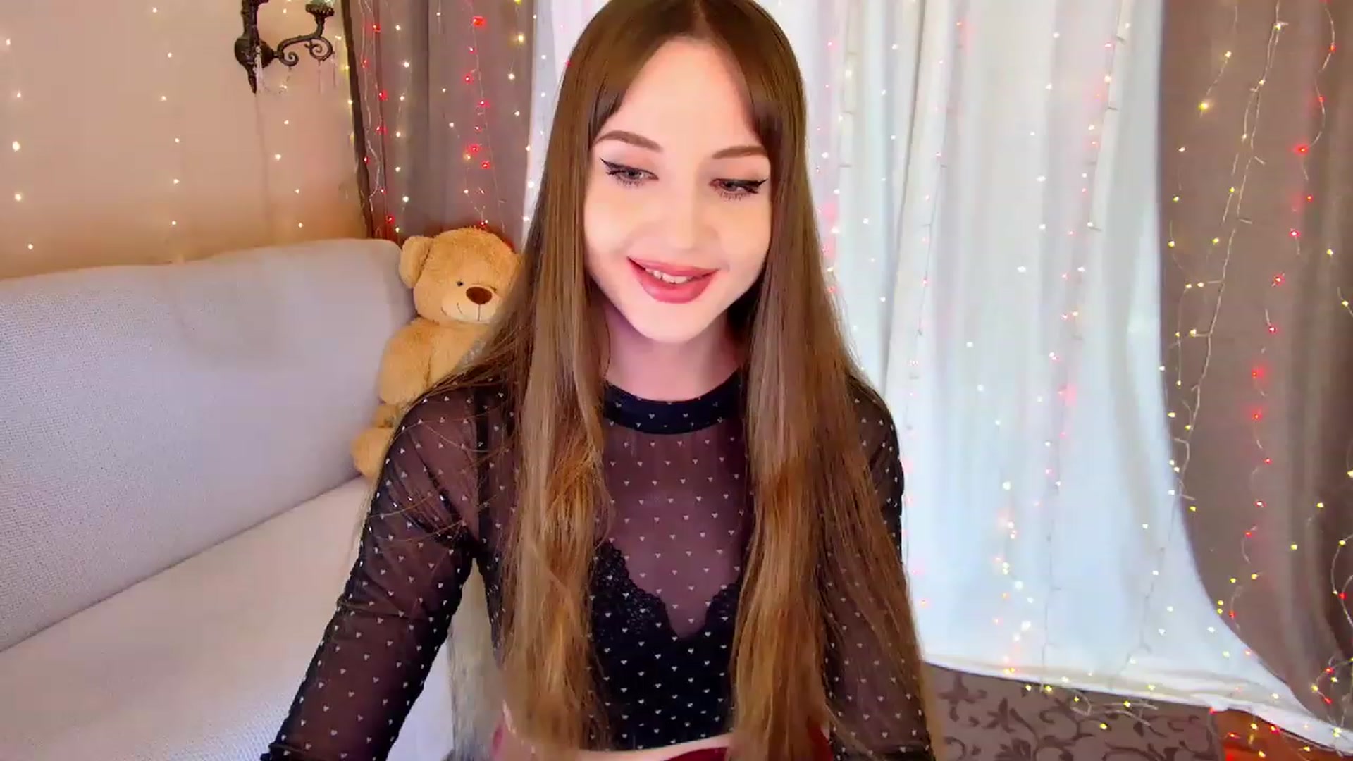 Gallery image thumbnail from Innocent_Soul's myfreecams stream on, 02/15/2023, 20:08 image 5 of 20