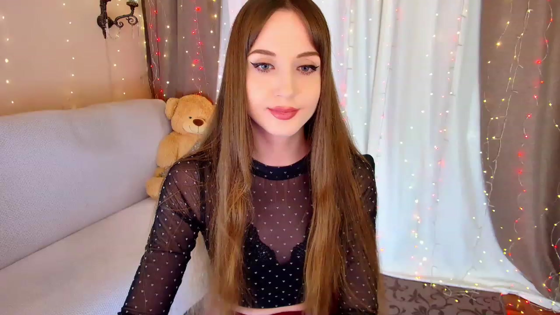 Gallery image thumbnail from Innocent_Soul's myfreecams stream on, 02/15/2023, 20:08 image 3 of 20