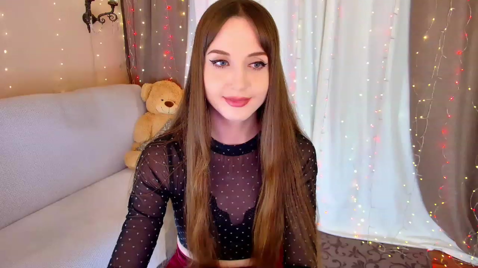 Gallery image thumbnail from Innocent_Soul's myfreecams stream on, 02/15/2023, 20:08 image 6 of 20
