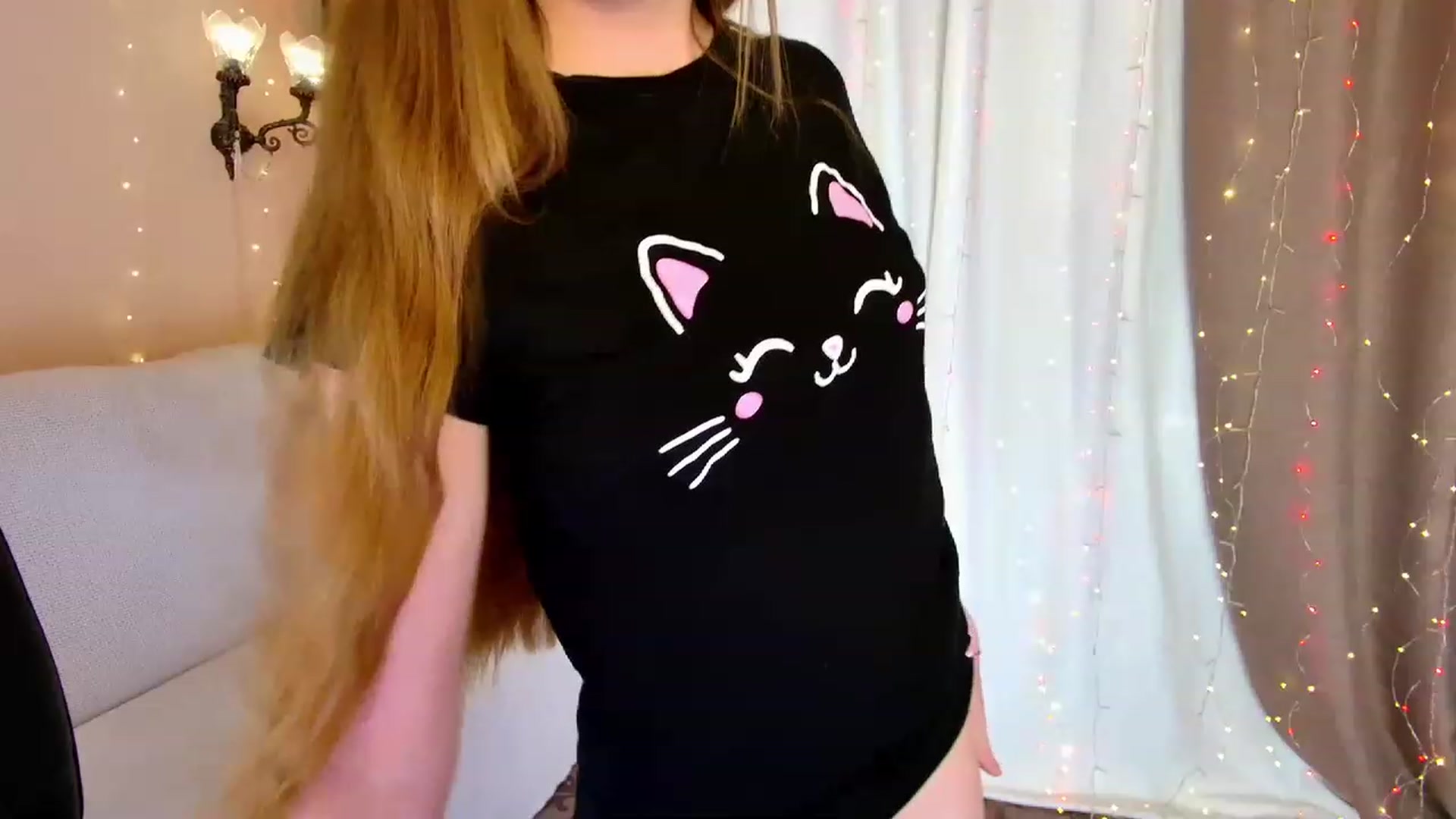 Gallery image thumbnail from Innocent_Soul's myfreecams stream on, 02/24/2023, 14:59 image 9 of 20
