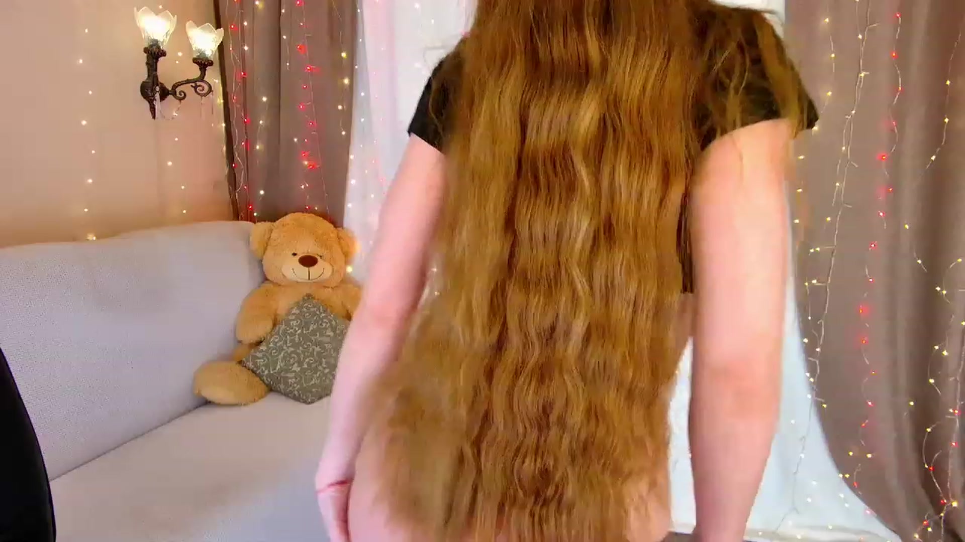 Gallery image thumbnail from Innocent_Soul's myfreecams stream on, 02/24/2023, 14:59 image 16 of 20