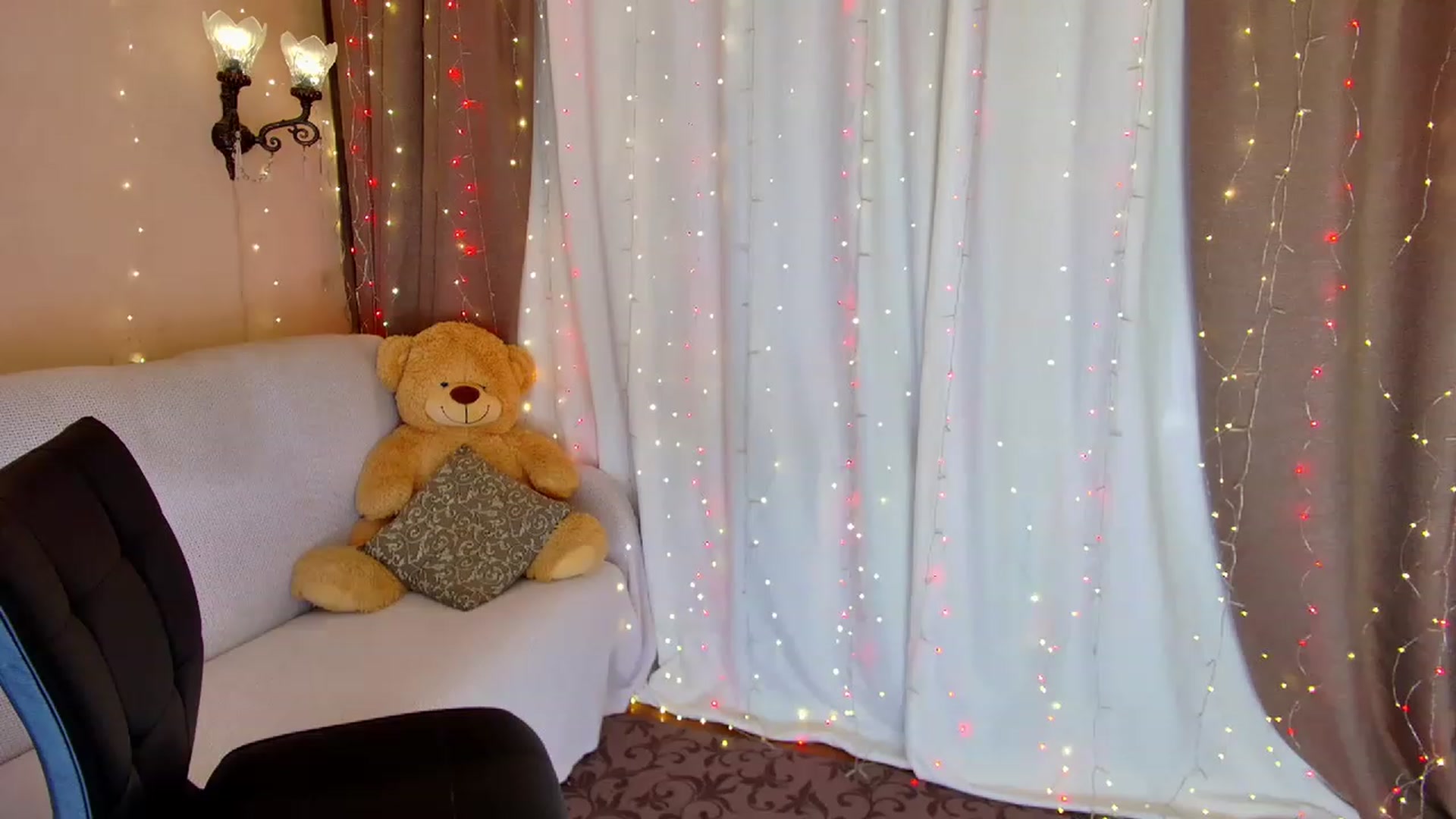 Gallery image thumbnail from Innocent_Soul's myfreecams stream on, 02/24/2023, 14:59 image 18 of 20