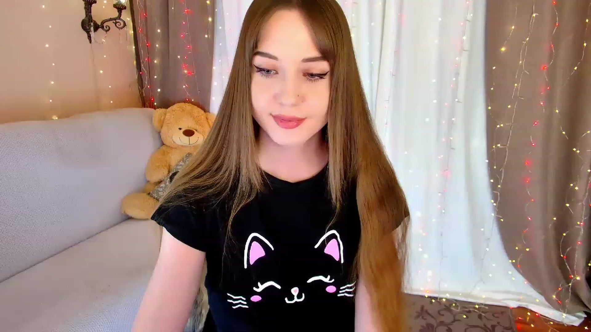 Gallery image thumbnail from Innocent_Soul's myfreecams stream on, 02/24/2023, 17:08 image 13 of 20