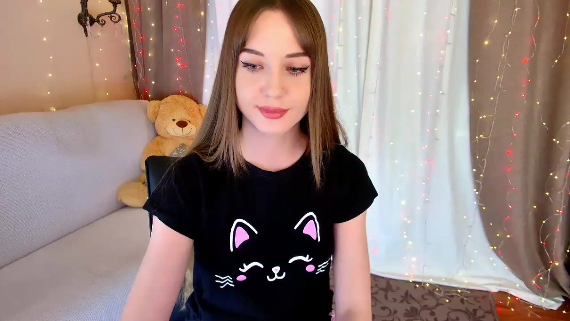 Gallery image thumbnail from Innocent_Soul's myfreecams stream on, 02/24/2023, 17:08 image 19 of 20