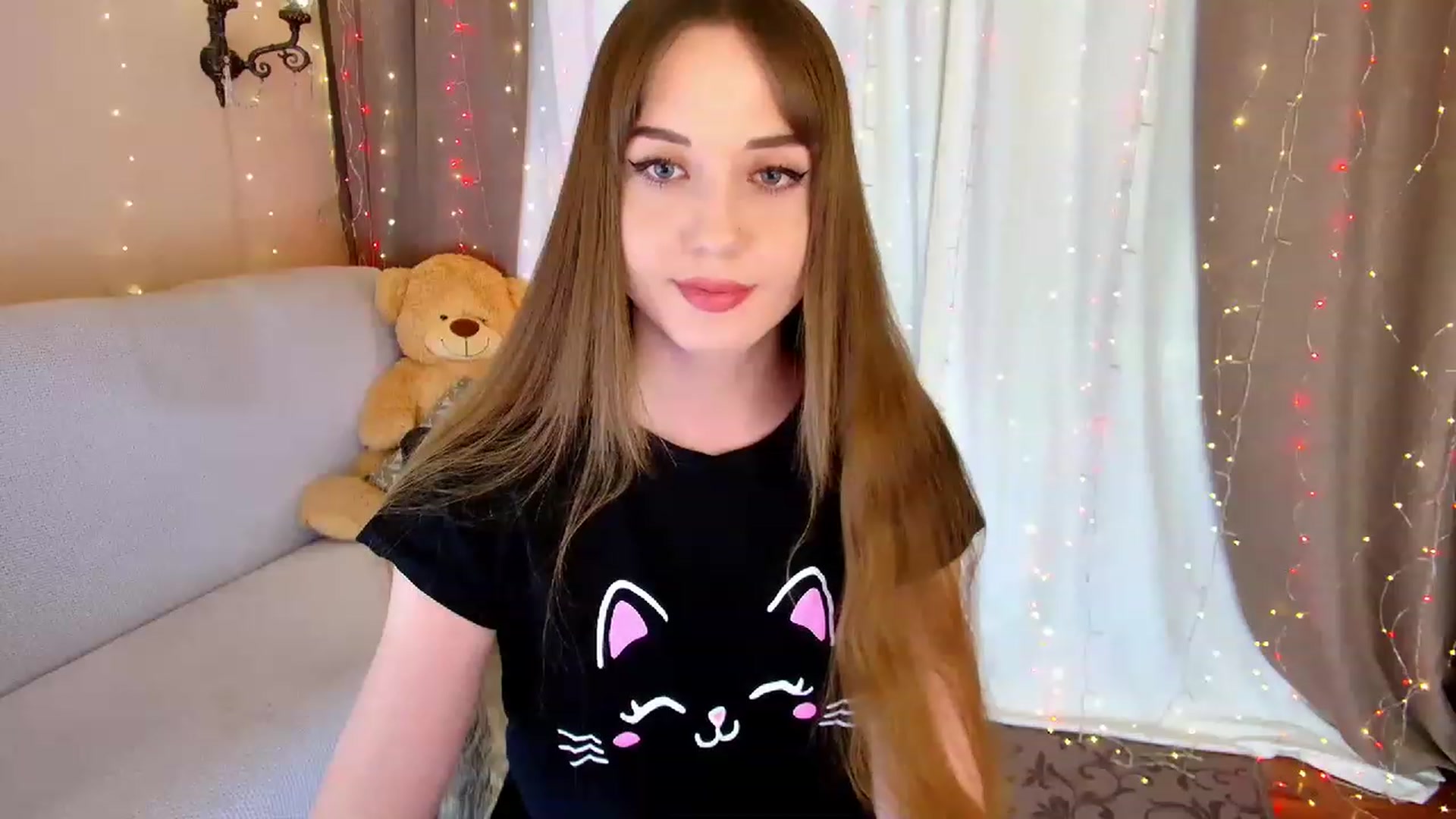 Gallery image thumbnail from Innocent_Soul's myfreecams stream on, 02/24/2023, 17:08 image 15 of 20