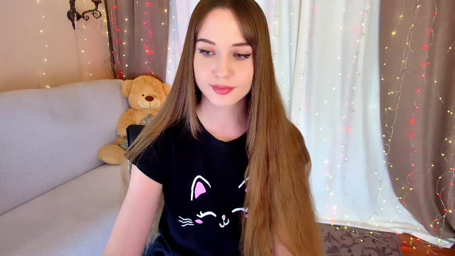 Gallery image thumbnail from Innocent_Soul's myfreecams stream on, 02/24/2023, 18:28 image 11 of 20