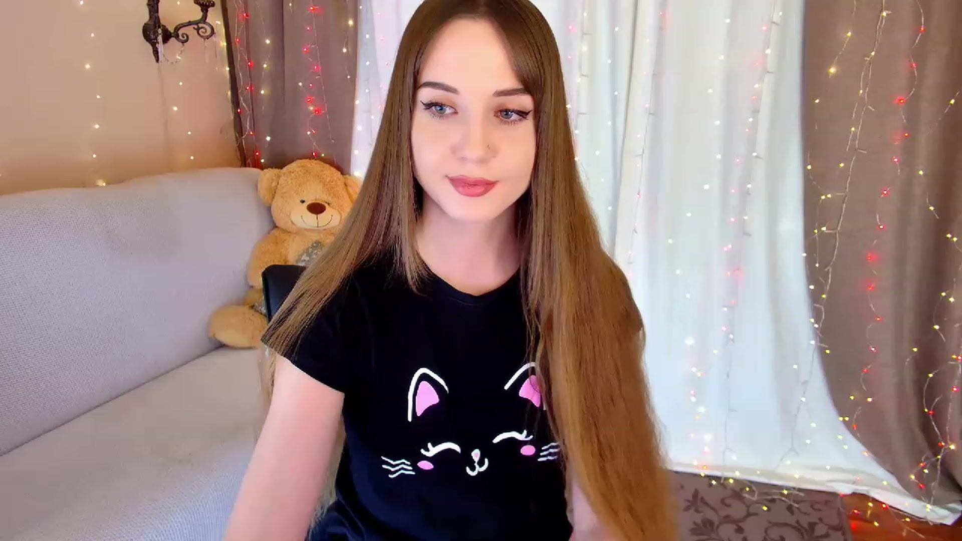 Gallery image thumbnail from Innocent_Soul's myfreecams stream on, 02/24/2023, 18:28 image 13 of 20