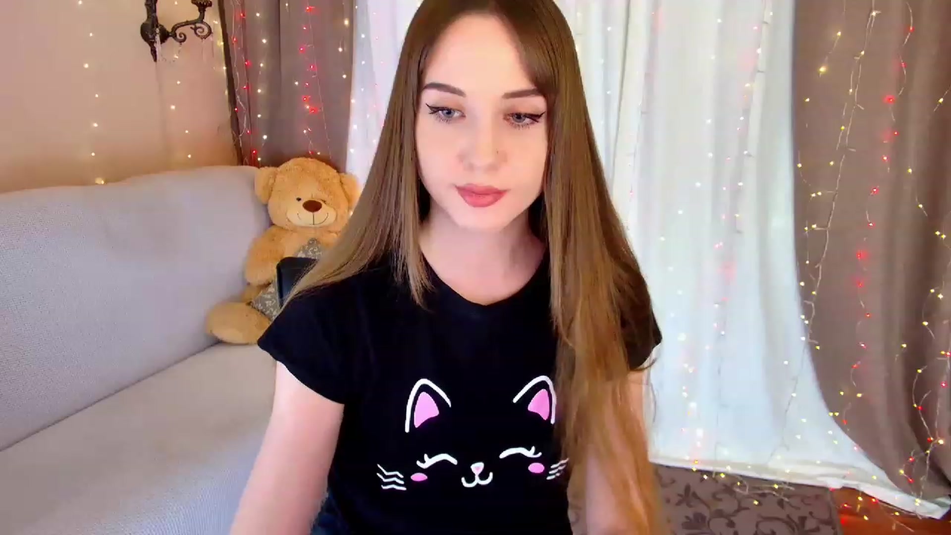 Gallery image thumbnail from Innocent_Soul's myfreecams stream on, 02/24/2023, 18:28 image 3 of 20
