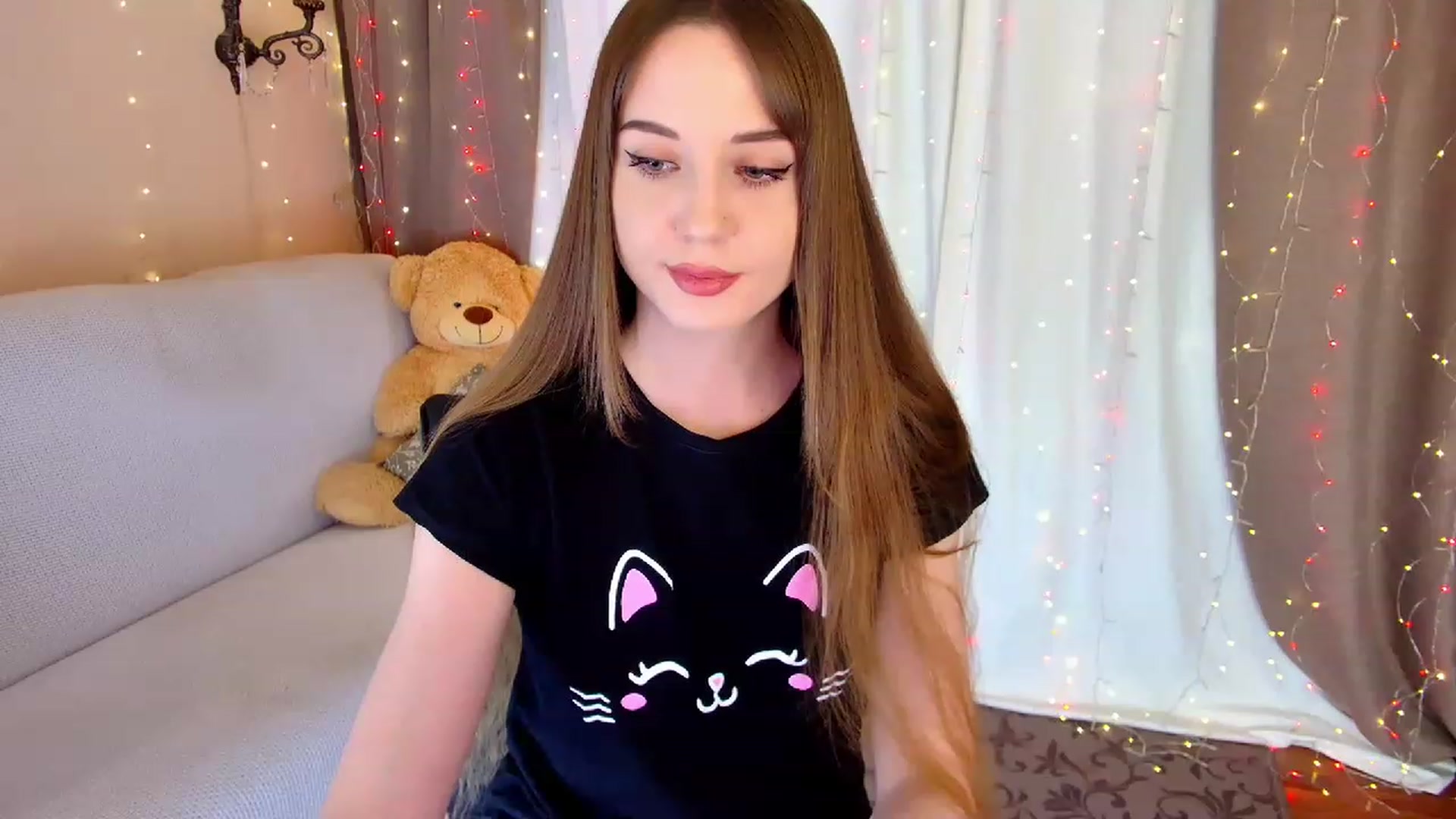 Gallery image thumbnail from Innocent_Soul's myfreecams stream on, 02/24/2023, 18:28 image 4 of 20