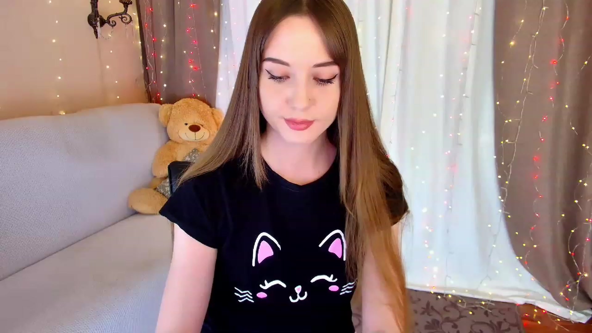 Gallery image thumbnail from Innocent_Soul's myfreecams stream on, 02/24/2023, 18:28 image 2 of 20