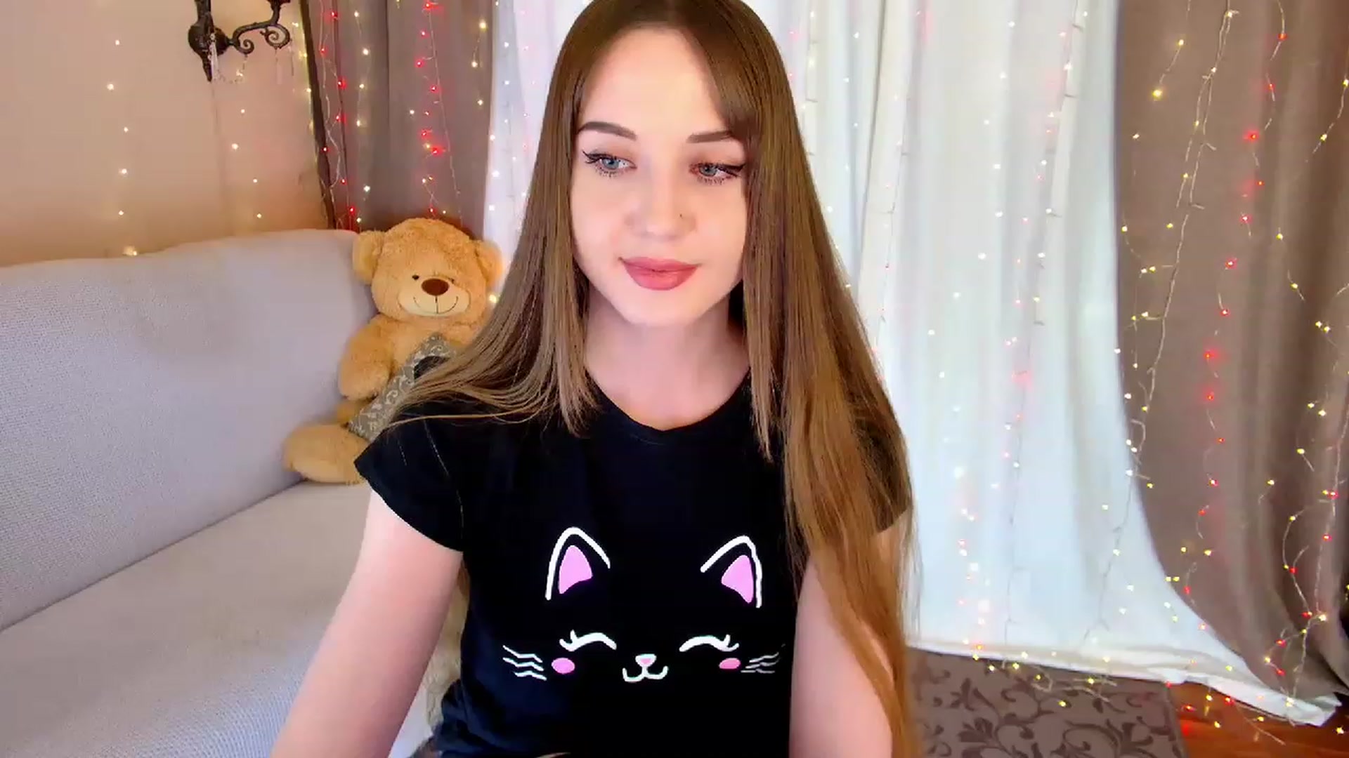 Gallery image thumbnail from Innocent_Soul's myfreecams stream on, 02/24/2023, 19:17 image 5 of 20