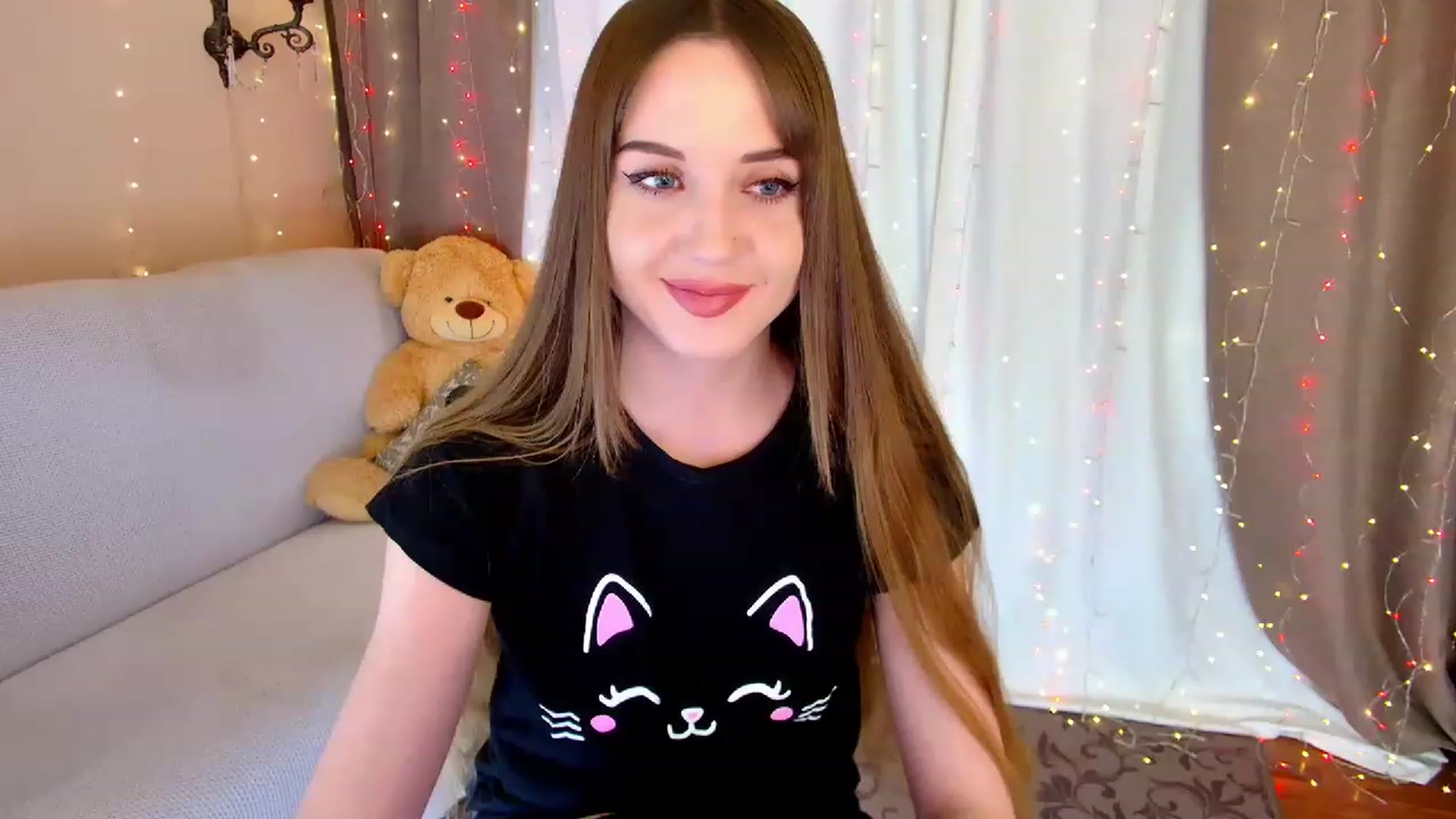 Gallery image thumbnail from Innocent_Soul's myfreecams stream on, 02/24/2023, 19:17 image 6 of 20