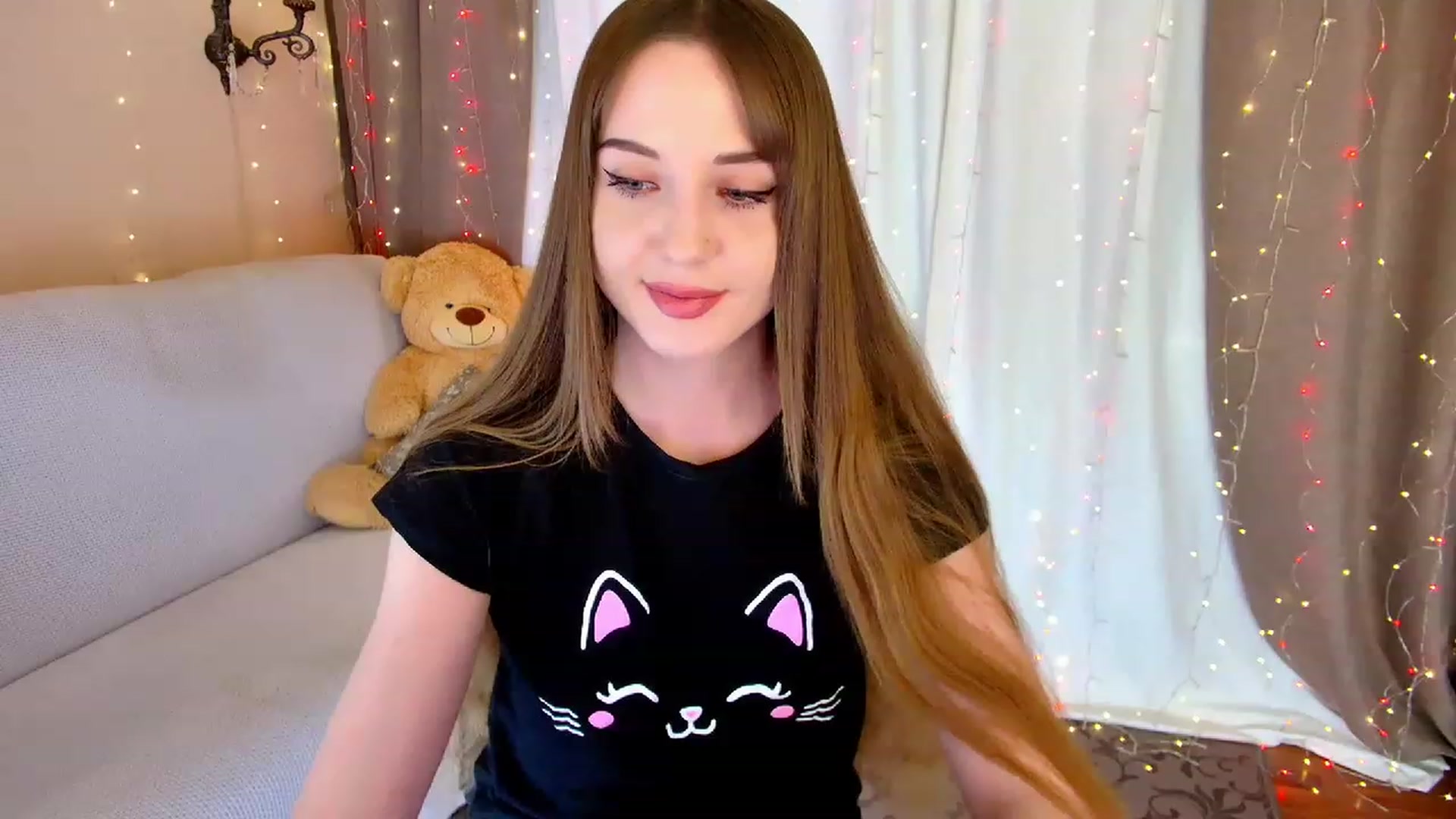 Gallery image thumbnail from Innocent_Soul's myfreecams stream on, 02/24/2023, 19:17 image 10 of 20