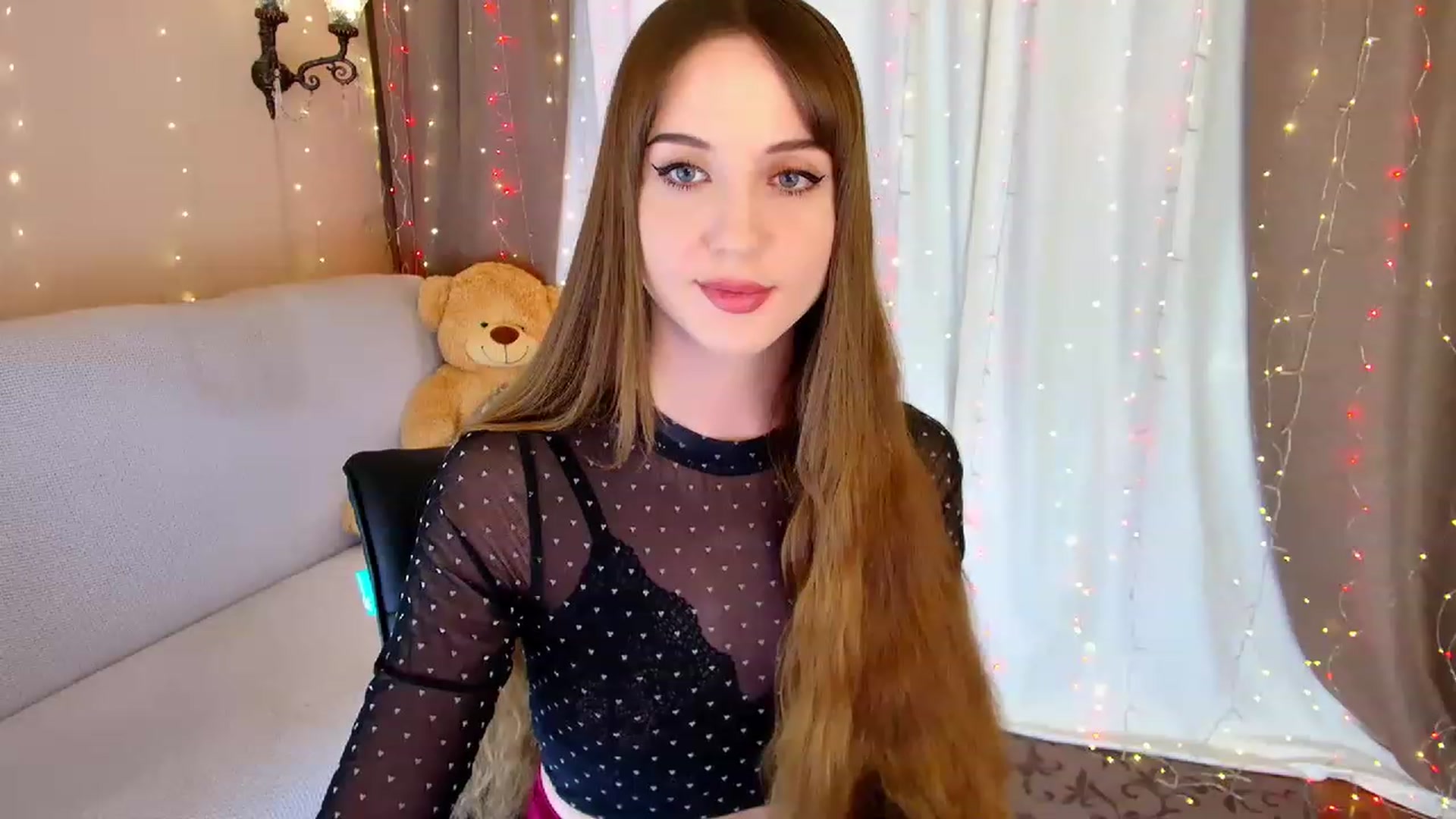 Gallery image thumbnail from Innocent_Soul's myfreecams stream on, 02/25/2023, 16:55 image 5 of 20
