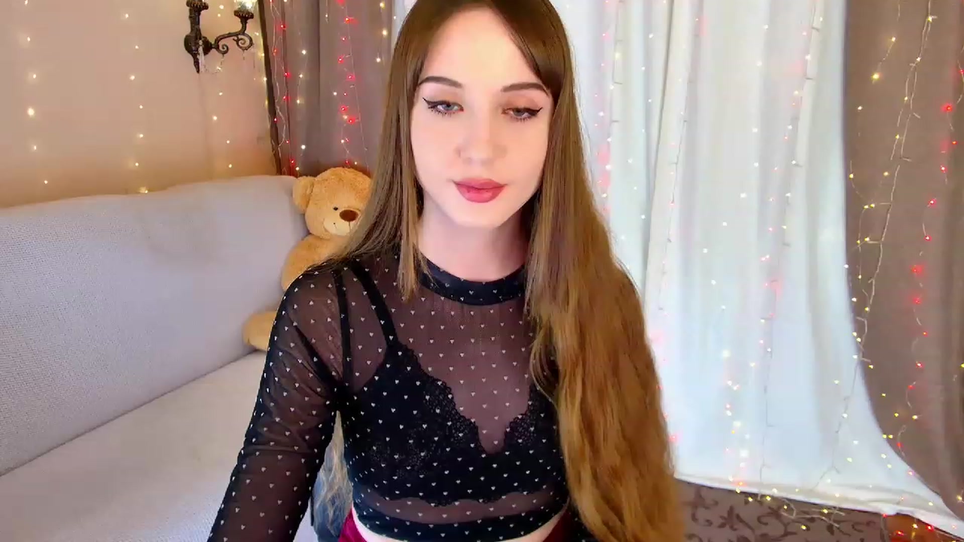 Gallery image thumbnail from Innocent_Soul's myfreecams stream on, 02/25/2023, 17:14 image 3 of 20