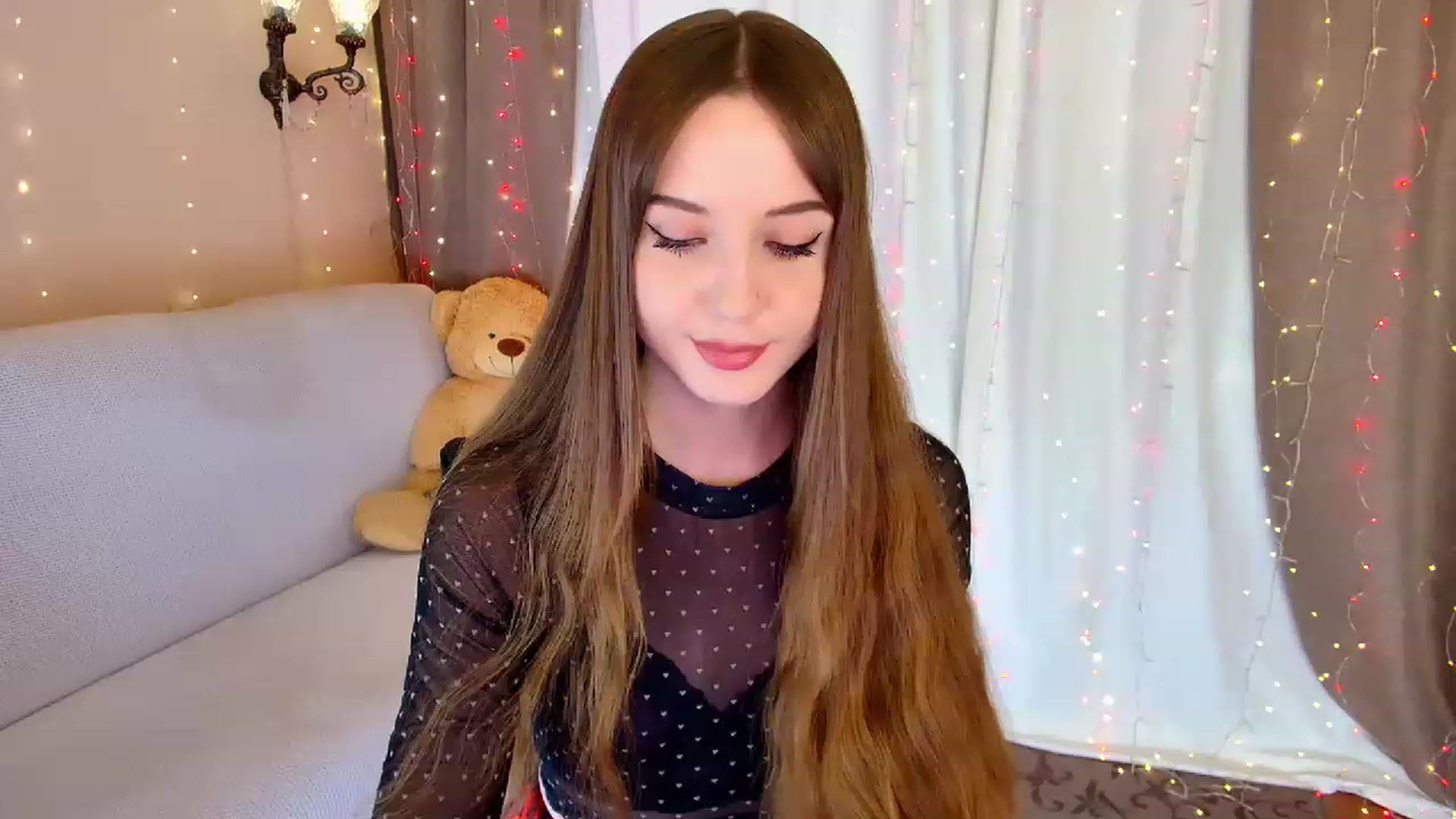 Gallery image thumbnail from Innocent_Soul's myfreecams stream on, 02/28/2023, 15:49 image 17 of 20