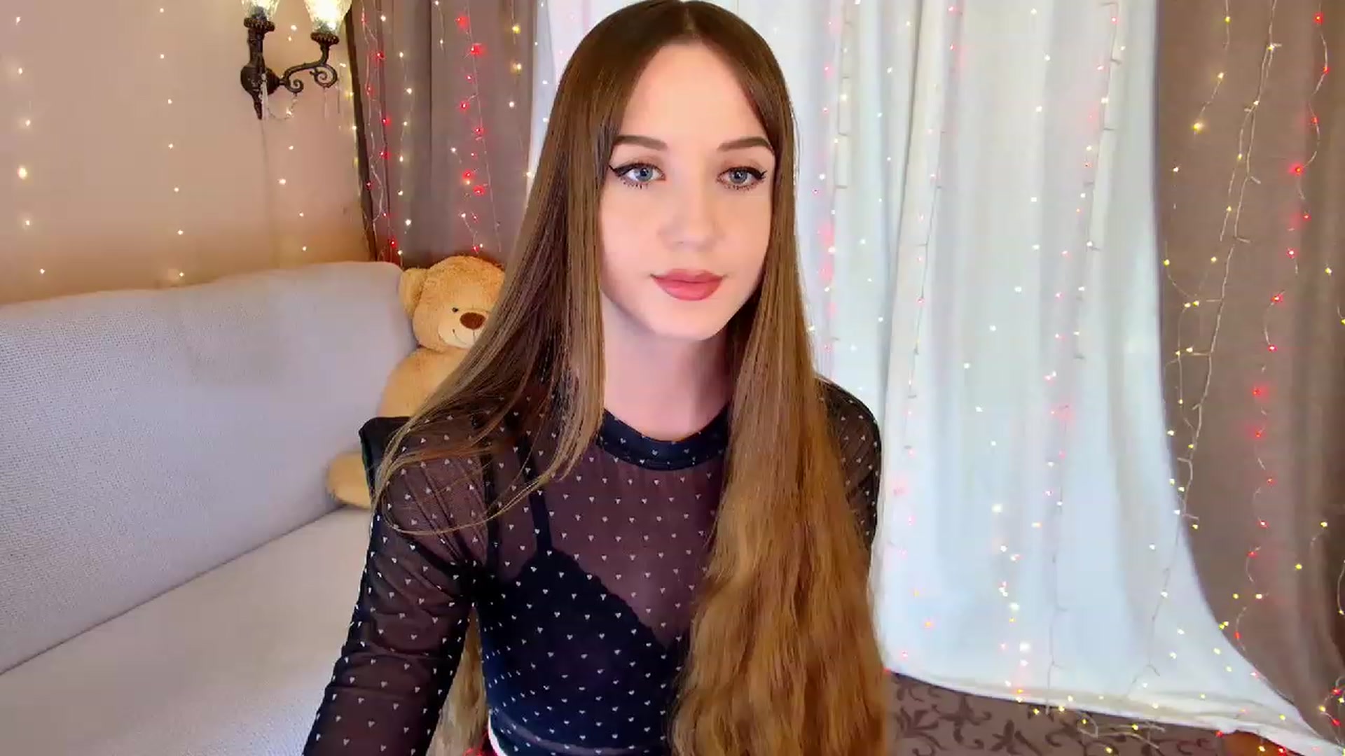 Gallery image thumbnail from Innocent_Soul's myfreecams stream on, 02/28/2023, 15:49 image 2 of 20