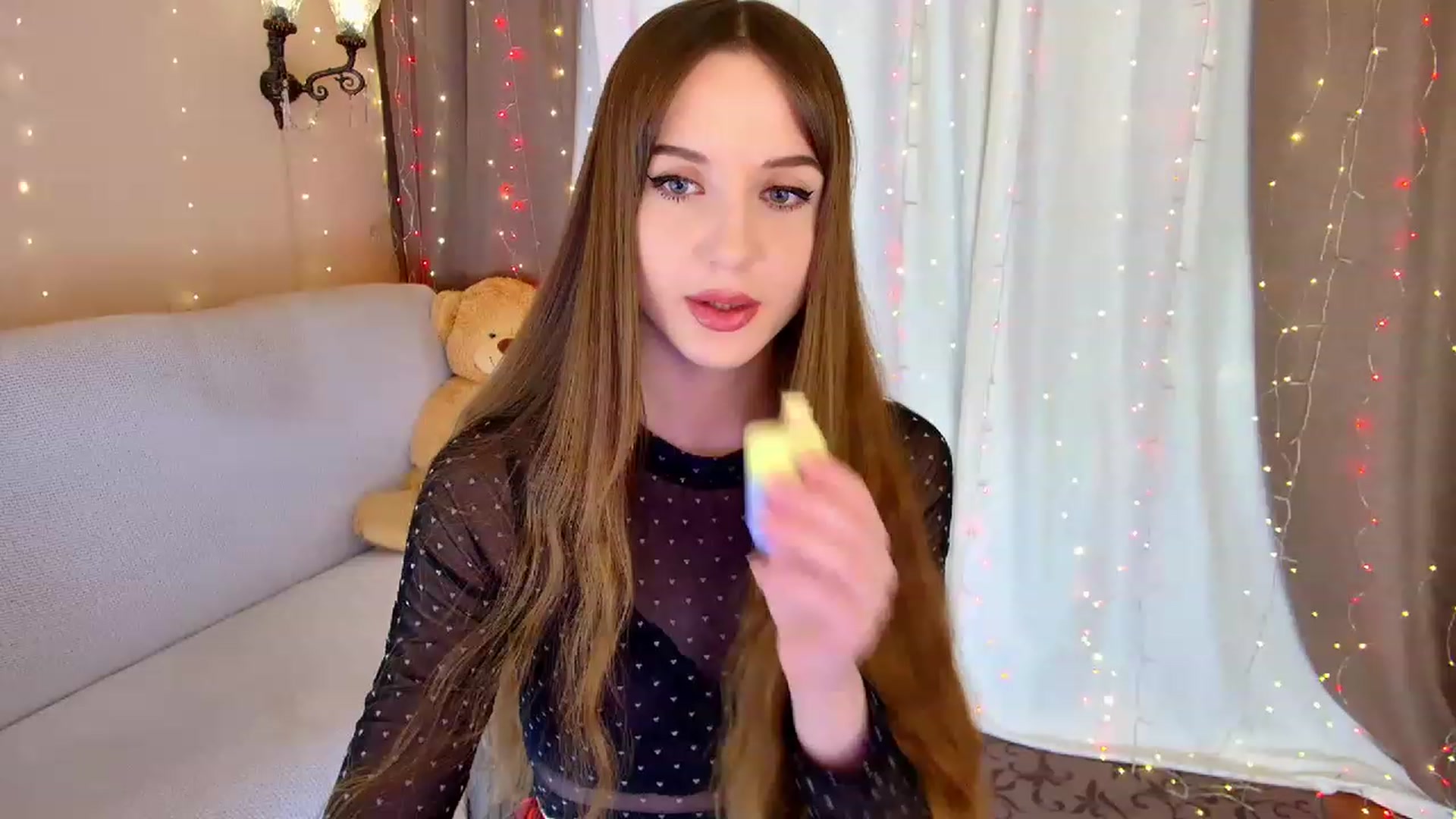 Gallery image thumbnail from Innocent_Soul's myfreecams stream on, 02/28/2023, 15:49 image 20 of 20