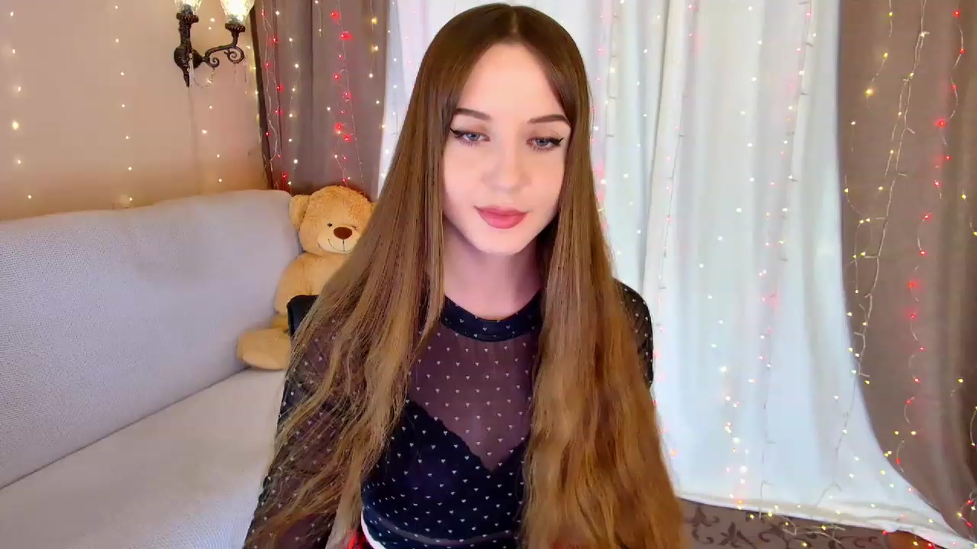 Gallery image thumbnail from Innocent_Soul's myfreecams stream on, 02/28/2023, 15:49 image 12 of 20