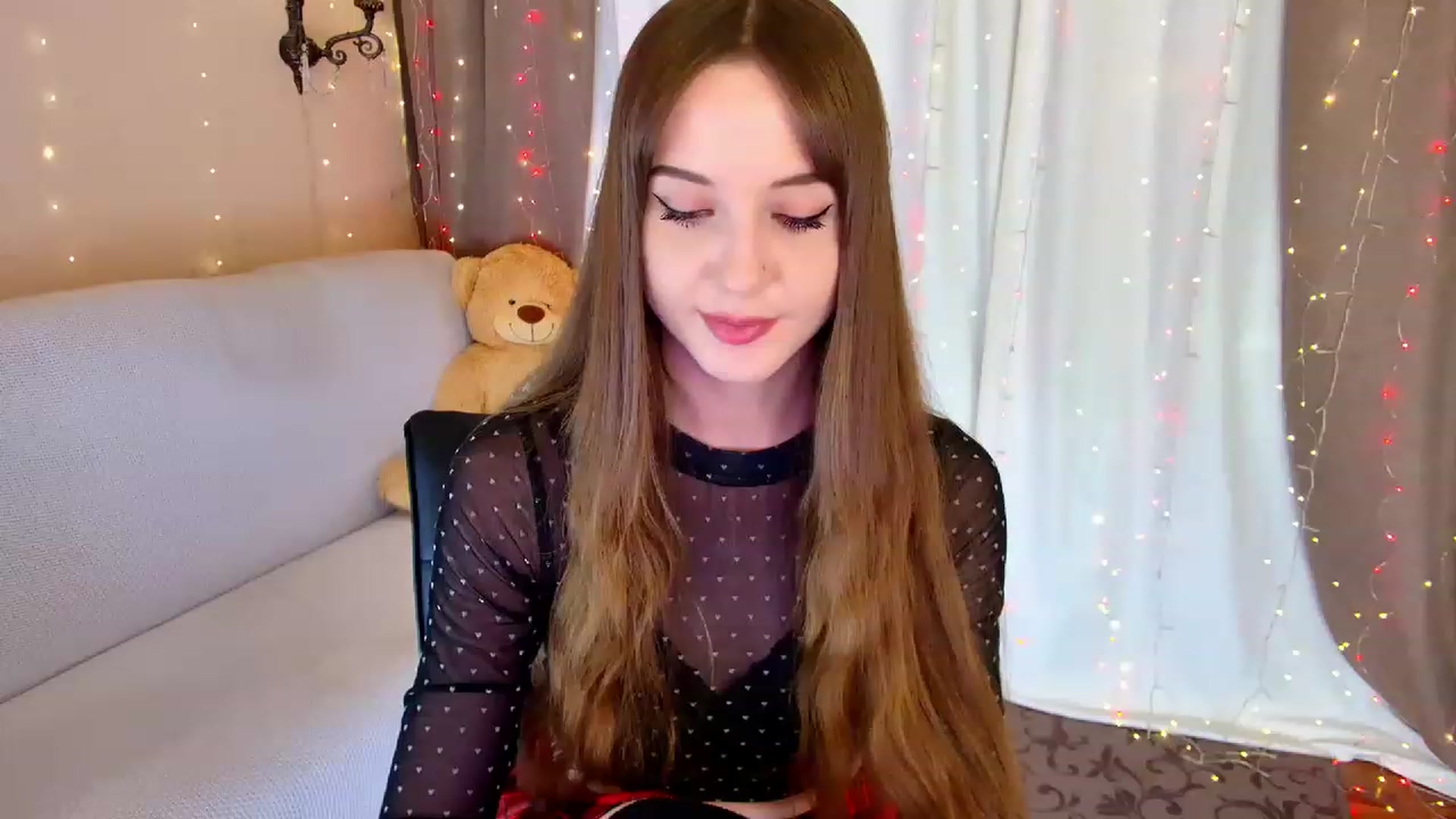 Gallery image thumbnail from Innocent_Soul's myfreecams stream on, 02/28/2023, 17:49 image 8 of 20