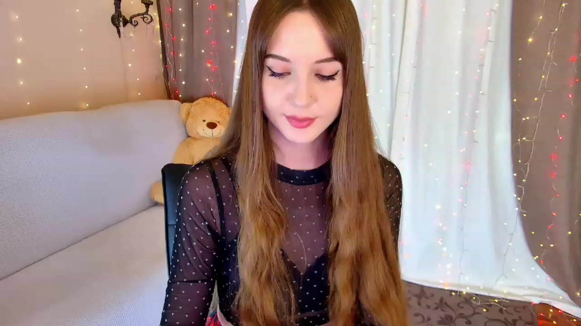 Gallery image thumbnail from Innocent_Soul's myfreecams stream on, 02/28/2023, 17:49 image 1 of 20