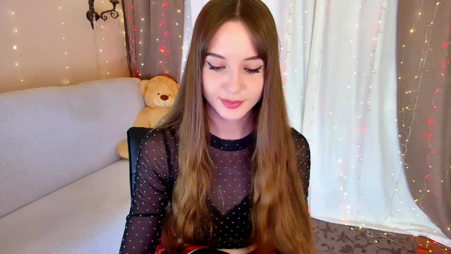 Gallery image thumbnail from Innocent_Soul's myfreecams stream on, 02/28/2023, 17:49 image 7 of 20