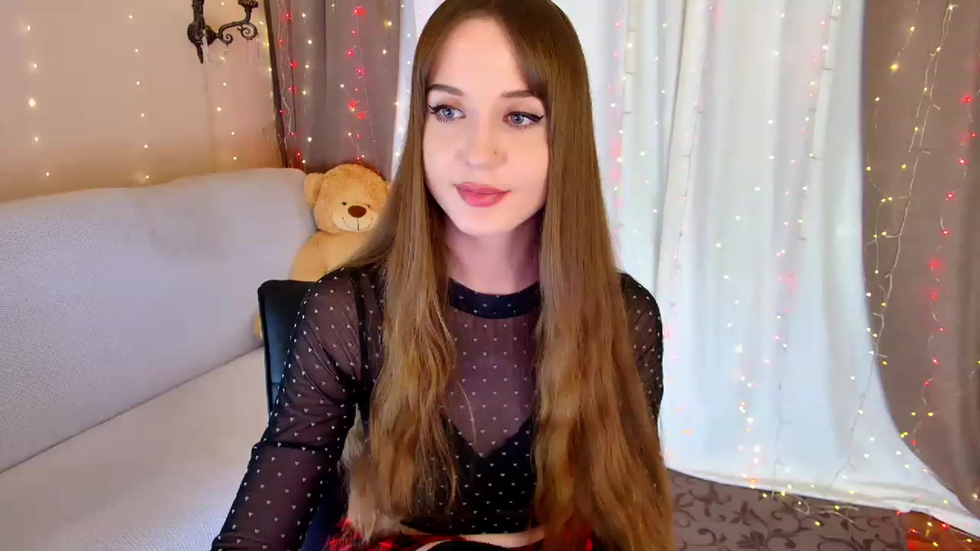 Gallery image thumbnail from Innocent_Soul's myfreecams stream on, 02/28/2023, 17:49 image 10 of 20