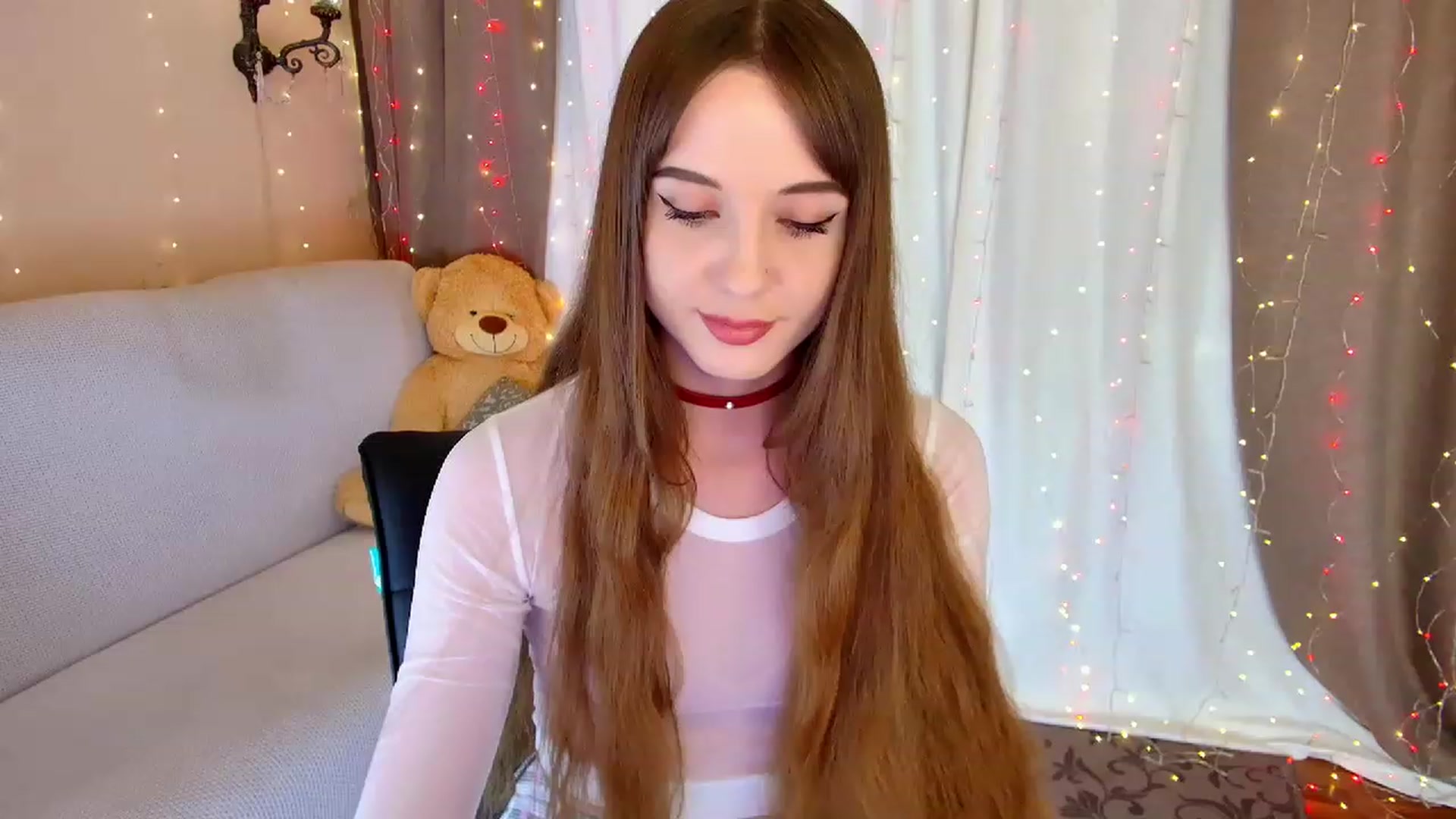 Gallery image thumbnail from Innocent_Soul's myfreecams stream on, 03/01/2023, 16:27 image 2 of 20