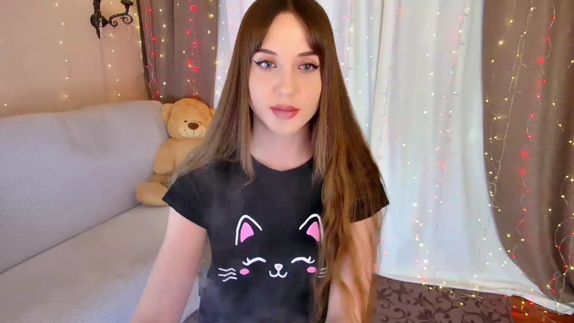 Gallery image thumbnail from Innocent_Soul's myfreecams stream on, 03/04/2023, 15:37 image 18 of 20