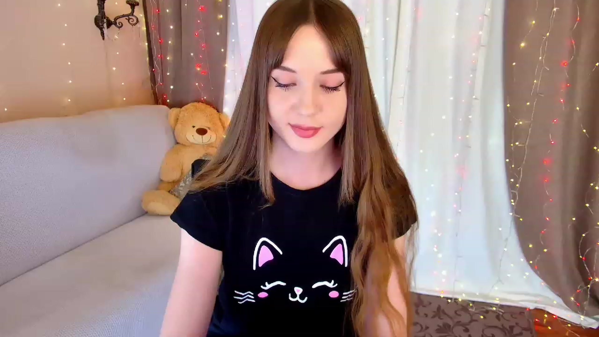Gallery image thumbnail from Innocent_Soul's myfreecams stream on, 03/04/2023, 15:37 image 13 of 20
