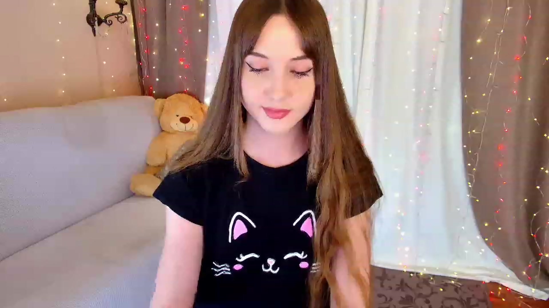 Gallery image thumbnail from Innocent_Soul's myfreecams stream on, 03/04/2023, 15:37 image 20 of 20