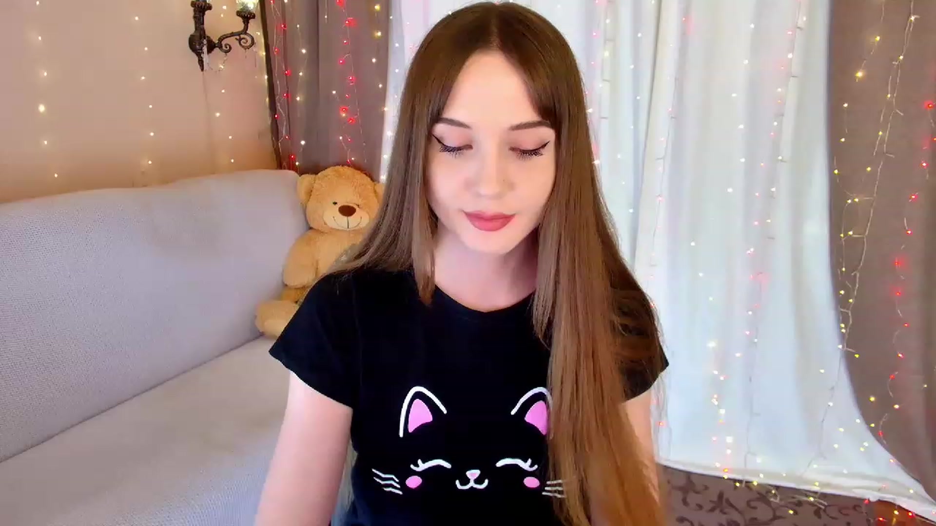Gallery image thumbnail from Innocent_Soul's myfreecams stream on, 03/04/2023, 18:54 image 2 of 20