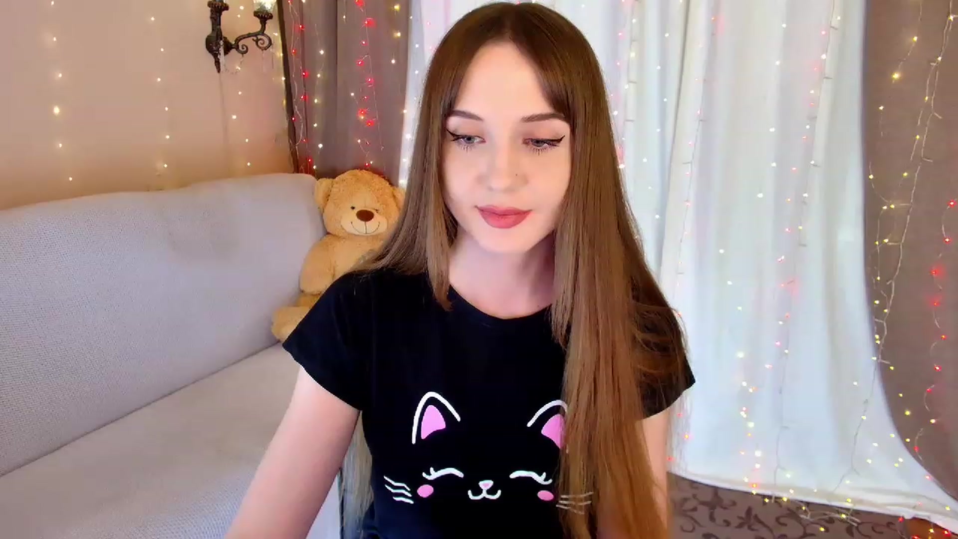 Gallery image thumbnail from Innocent_Soul's myfreecams stream on, 03/04/2023, 18:54 image 3 of 20
